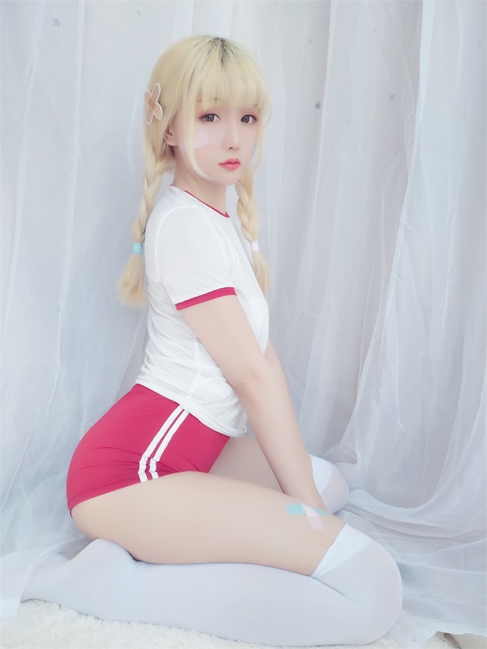 微博妹子@星之迟迟 VOL.13 粉白弱气学园包 [60P/94.4MB]