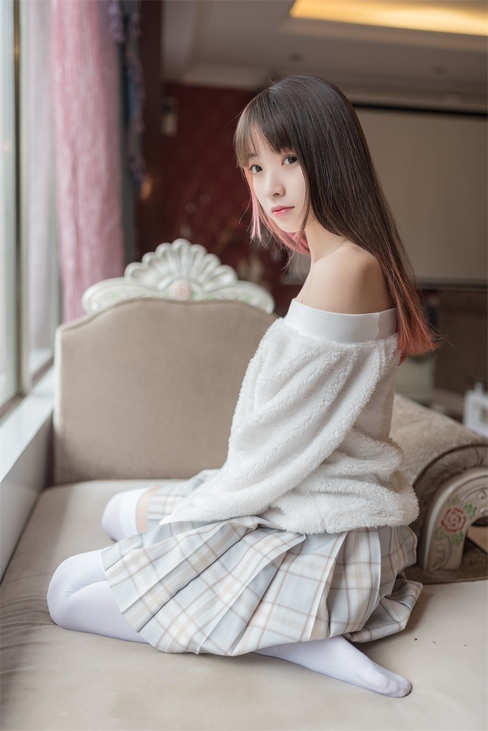 风之领域精品写真@No.013 清纯可爱的白丝小姐姐 [49P/78.3MB]