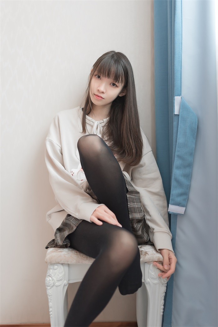 风之领域精品写真@No.005 黑丝美腿少女 [50P/114MB]