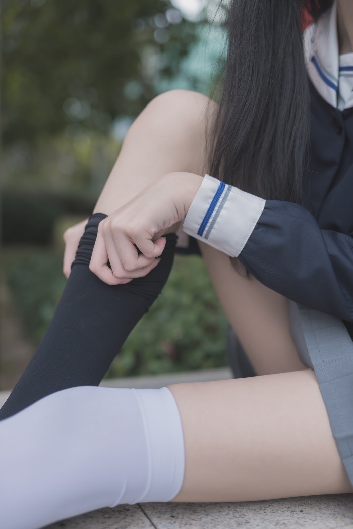 风之领域精品写真@No.021 黑白丝户外私拍 [50P/150MB]