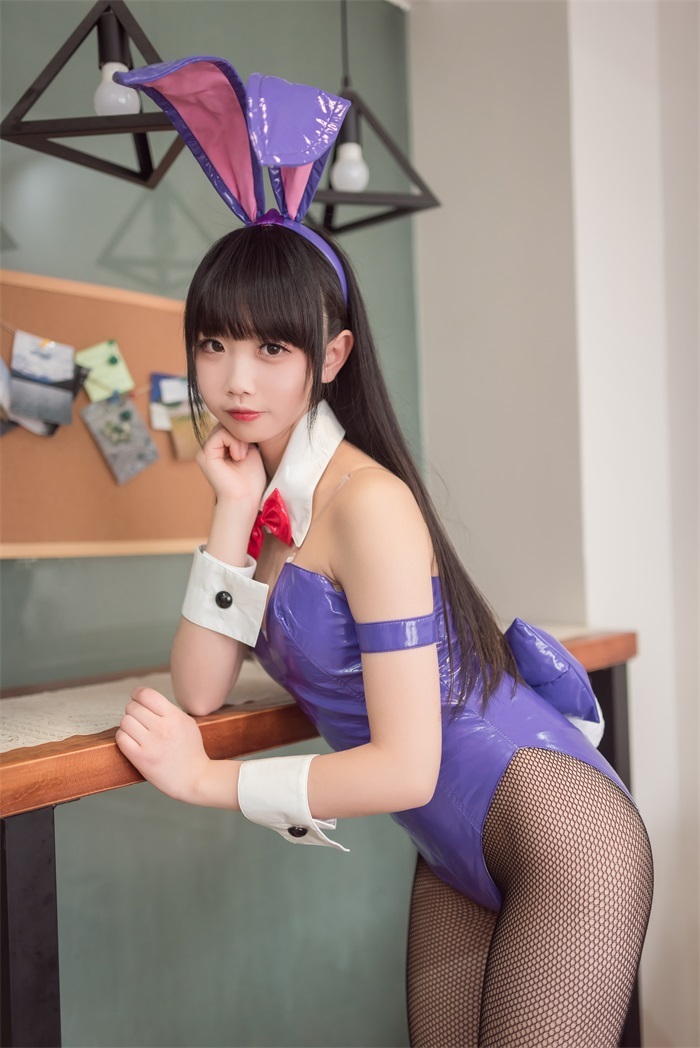 网红Coser@雪琪 – 兔女郎 渔网袜 [58P/259MB]