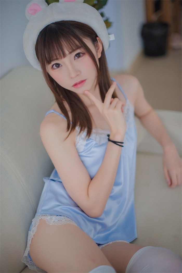 风之领域精品写真@No.172 迷你吊带蓝色睡衣 [70P/185MB]