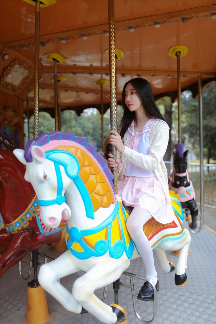 风之领域精品写真@No.191 游乐园私拍 [34P/676MB]