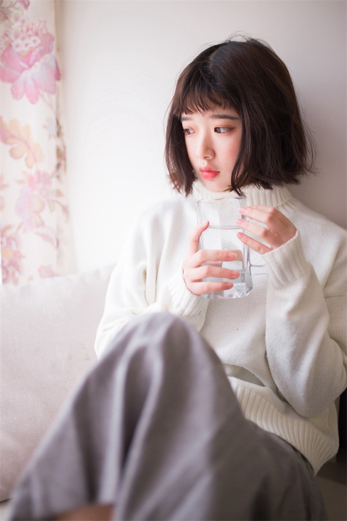 风之领域精品写真@No.137 毛衣清纯少女 [40P/218MB]