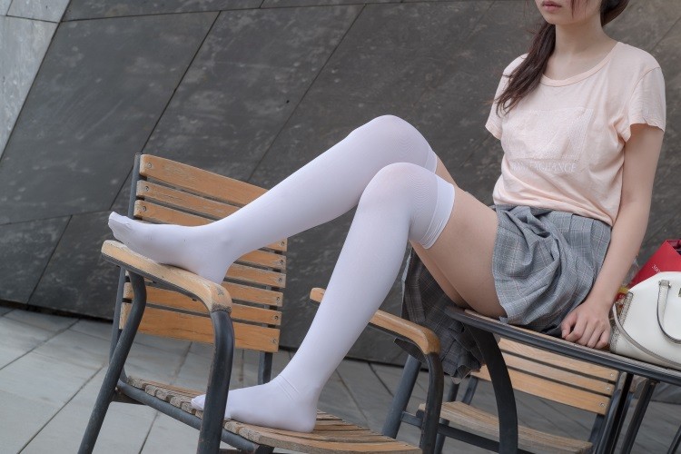 森萝财团精品@R15系列-032 [113P/918MB]