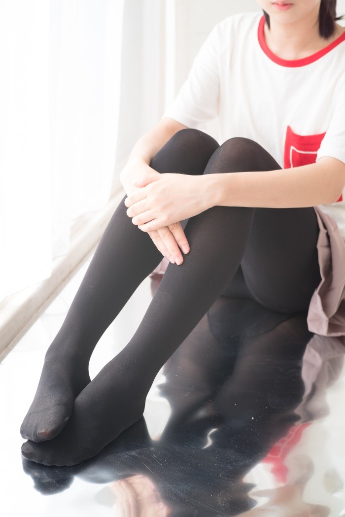 森萝财团精品@R15系列-029 [78P/417MB]