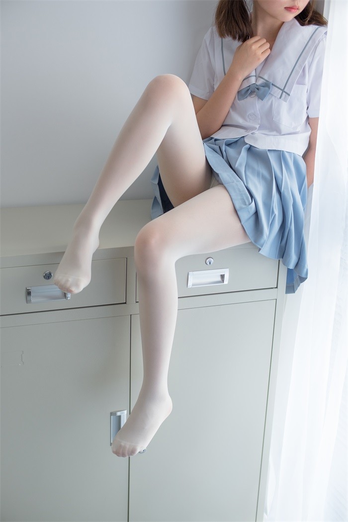 森萝财团精品@R15系列-027 [95P/479MB]