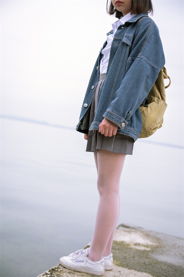 森萝财团精品写真@BETA-014 白丝户外海边[85P/946MB]