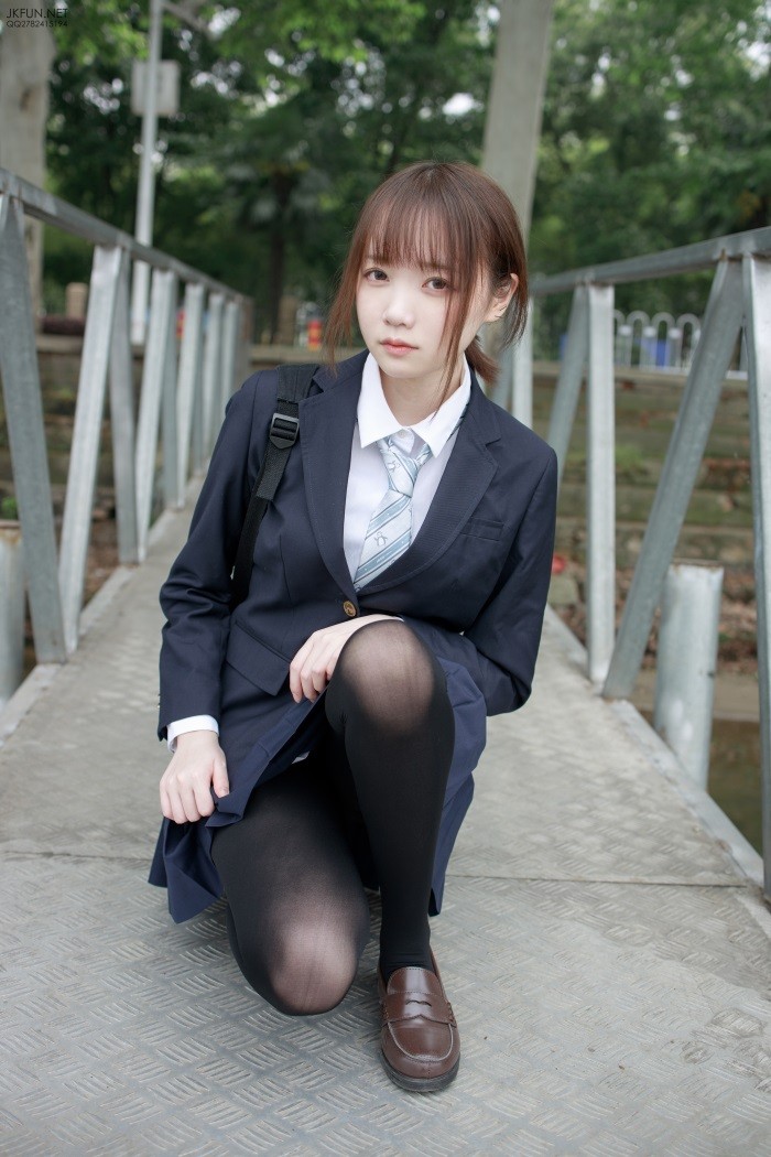 森萝财团精品写真@JKFUN-006 Aika 日系黑丝 [140P/1V/2.90GB]