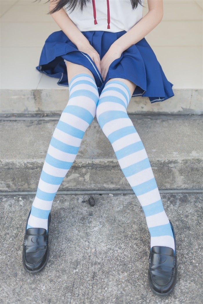 风之领域精品写真@No.034 性感的新校服 [50P/180MB]