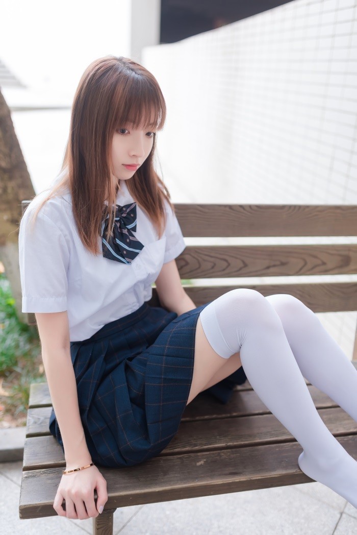 风之领域精品写真@No.036 那遥远的白丝少女 [50P/241MB]