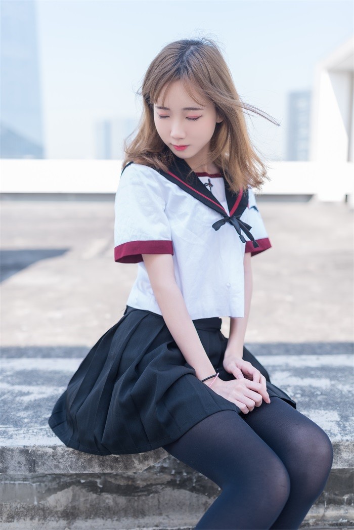 风之领域精品写真@No.031 难以抵挡的黑丝诱惑 [46P/171MB]