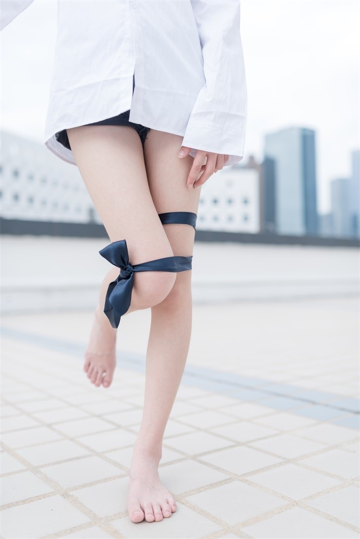 风之领域精品写真@No.038 下身玩失踪 [47P/128MB]