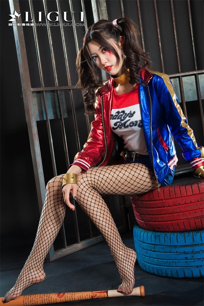 [Ligui丽柜] 2018.10.31 狂野人生 Model 筱筱 [56P/33.1MB]