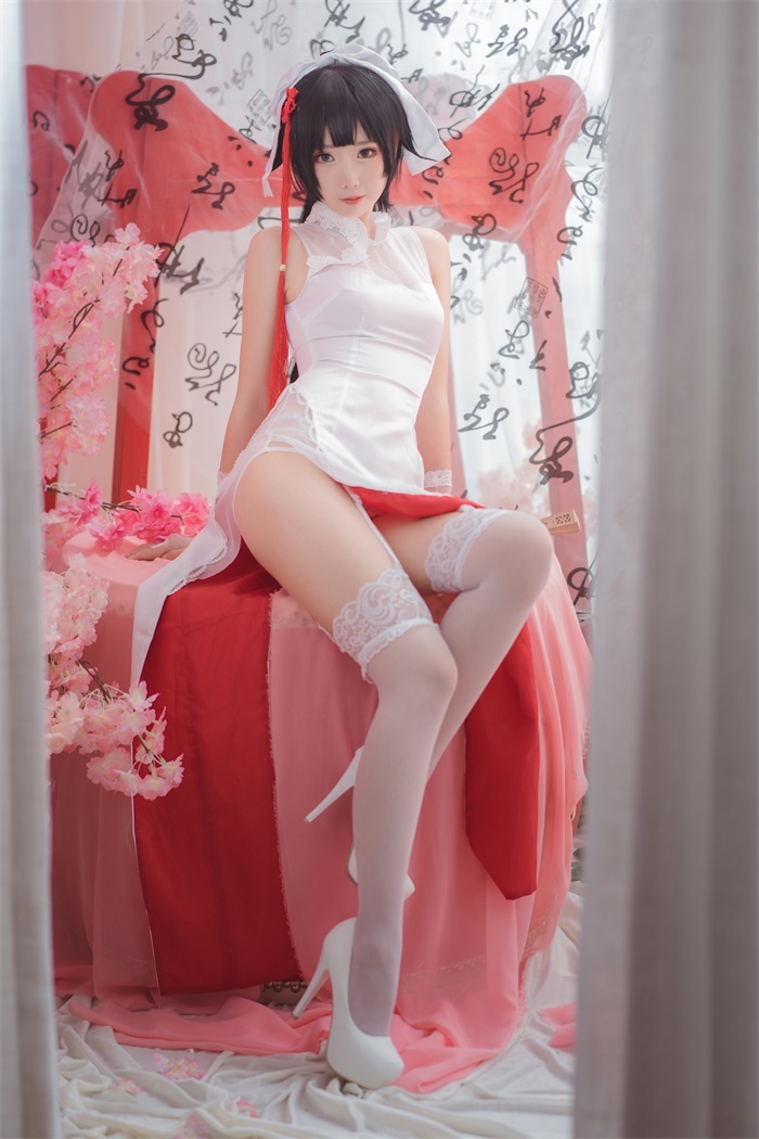 人气动漫Coser@面饼仙儿 旗袍白丝高雄 [29P/217MB