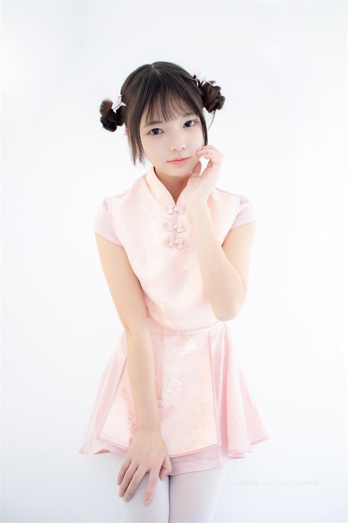 森萝财团精品写真@X系列 X-052 [66P/1V/1.69G]