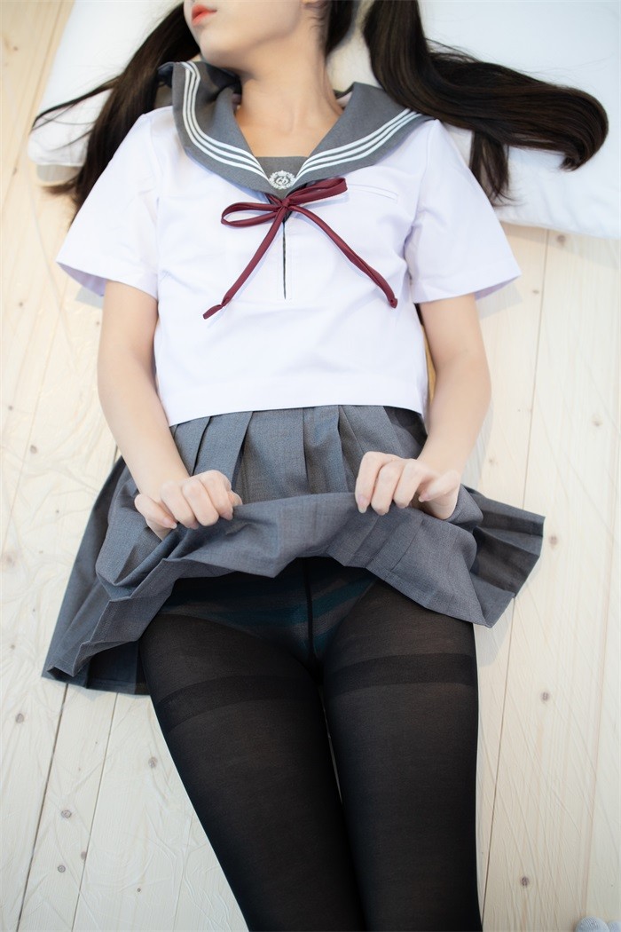 森萝财团精品写真@X系列 X-046 [105P/1V/2.25G]