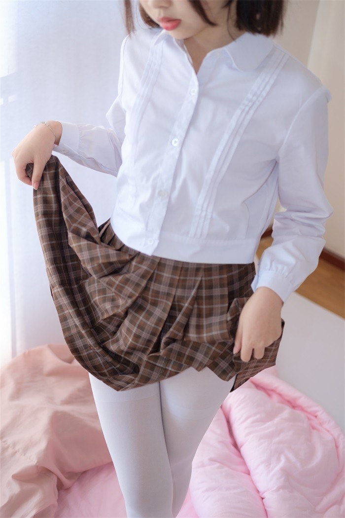 森萝财团精品@ X系列 X-011 [134P/1V/1.45G]