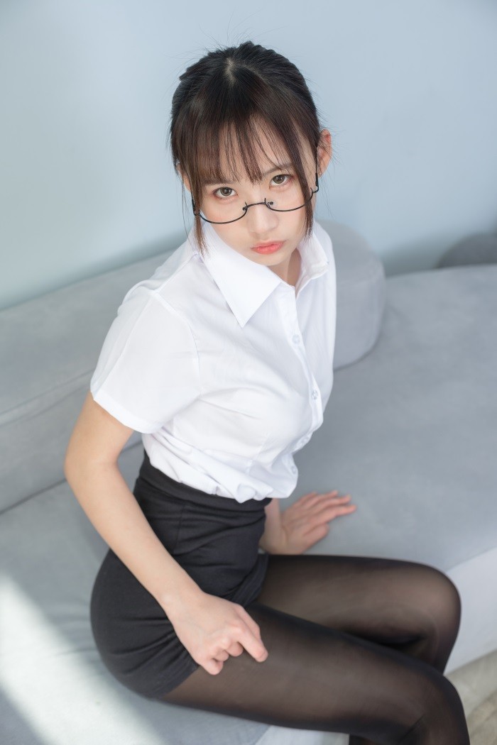 森萝财团精品写真@ X系列 X-023 [118P/1V/1.65G]