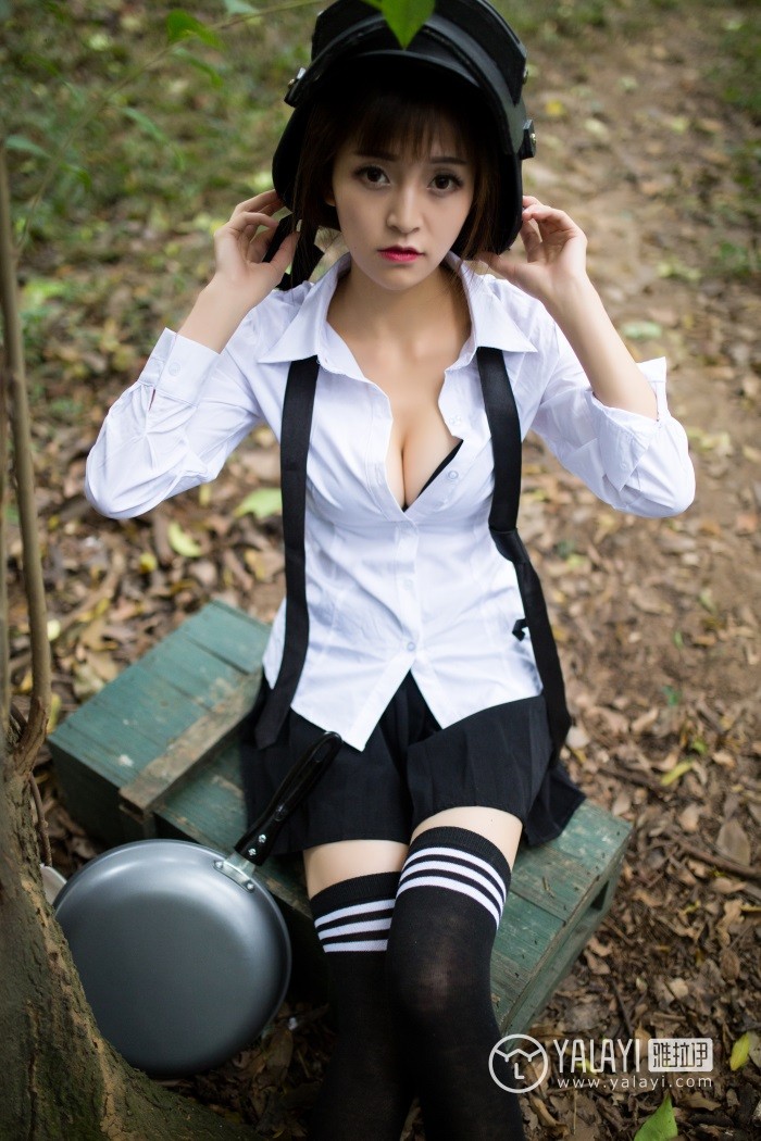 [YALAYI雅拉伊] 2019.02.11 No.054 户外吃鸡少女 蘑菇 [45P/555MB]