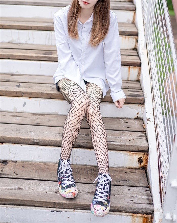 风之领域精品写真@No.097 性感的黑丝网袜 [50P/163MB]