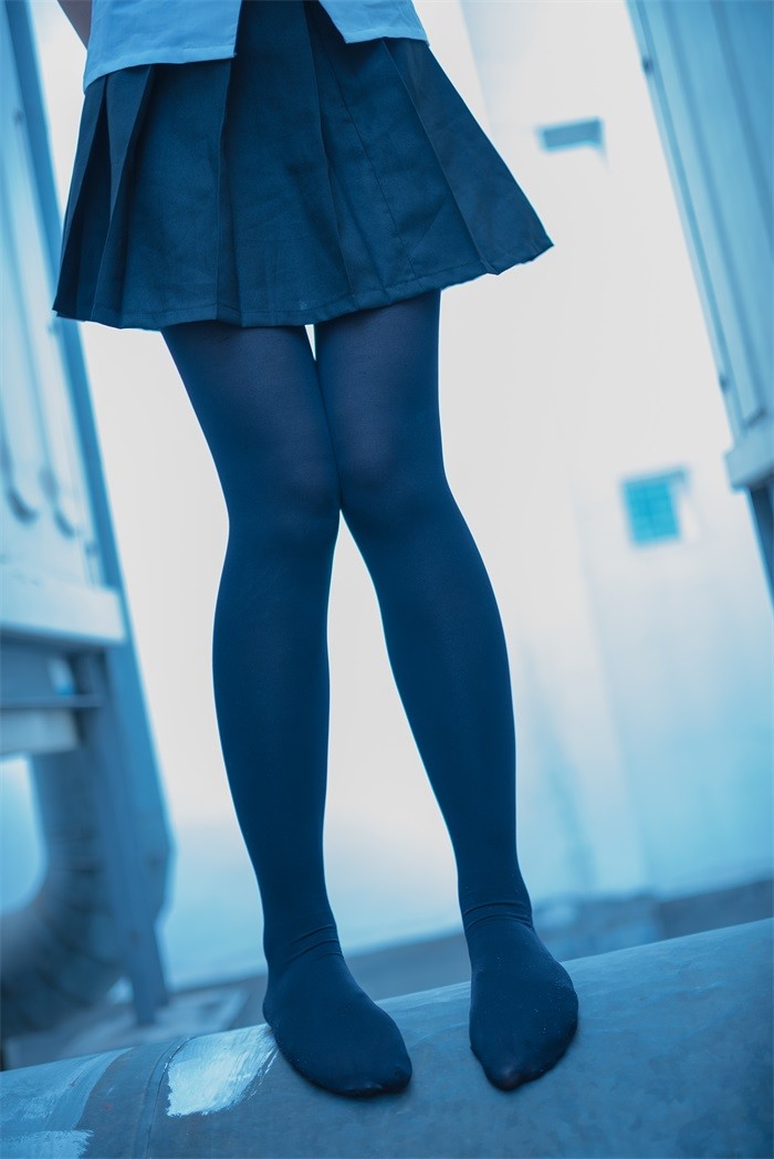 风之领域精品写真@No.051 黑白丝，你喜欢哪个？ [31P/30.5MB]