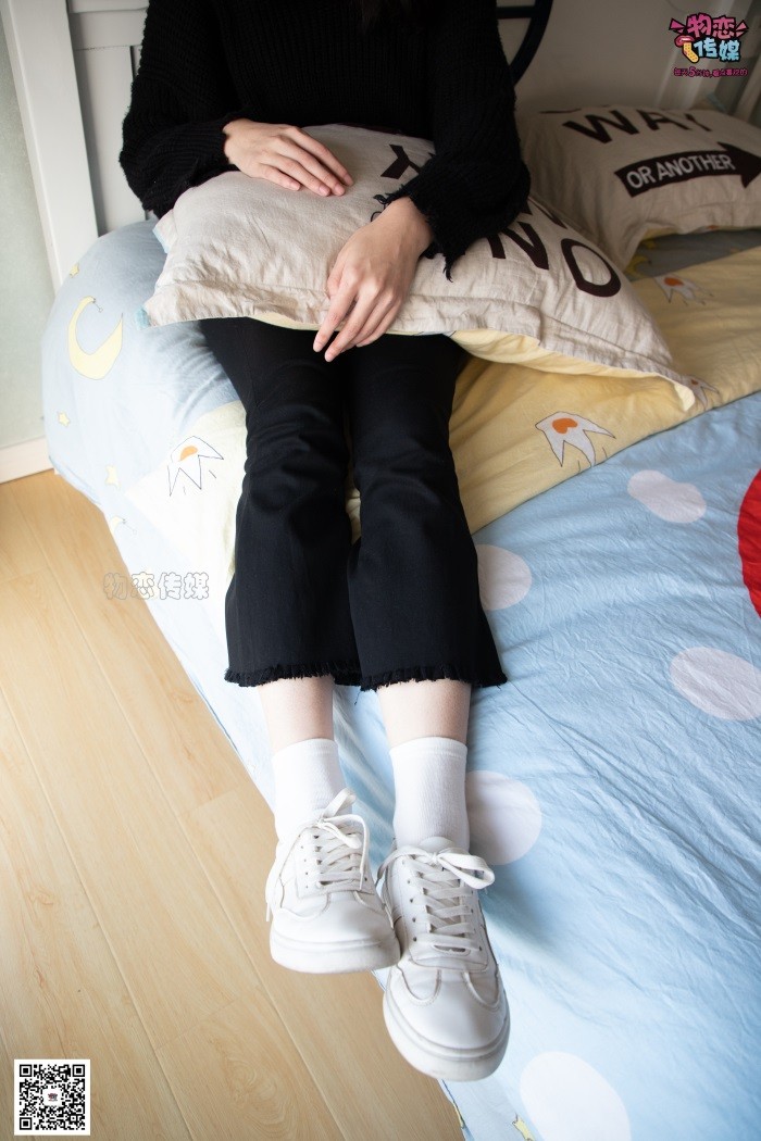 物恋传媒 No.064 一朵花开的时间，奶牛袜子 [159P/1V/1.08GB]