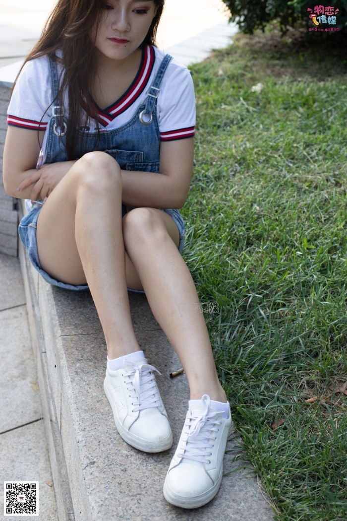 物恋传媒 No.059 牛仔背带裤的小纯真 [135P/1V/1.01GB]