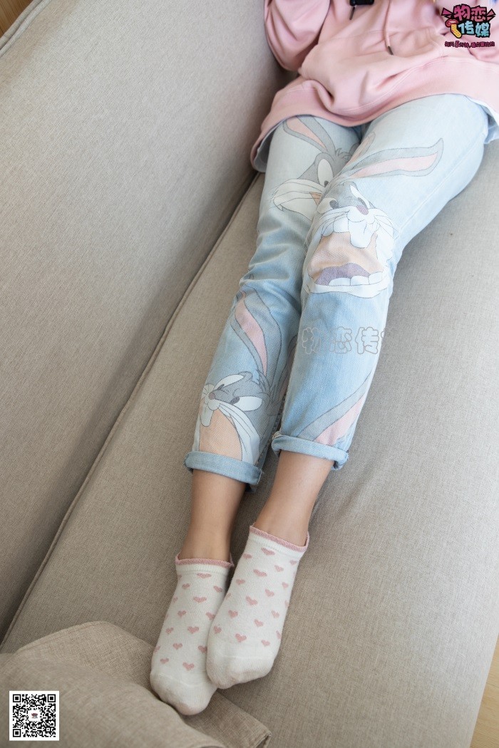 物恋传媒 No.071 韵味十足的小姐姐搭配白色nike板鞋 [171P/1V/1.40GB]