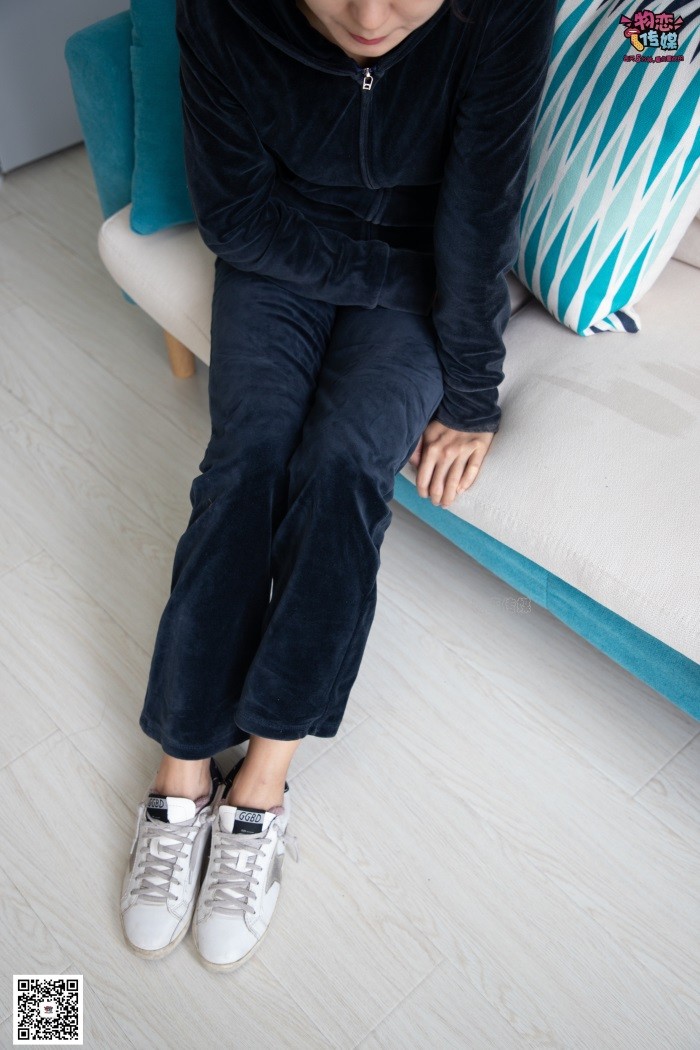 物恋传媒 No.074 晚晴-169身高与35码脚丫的神奇搭配 [152P/1V/1.08GB]