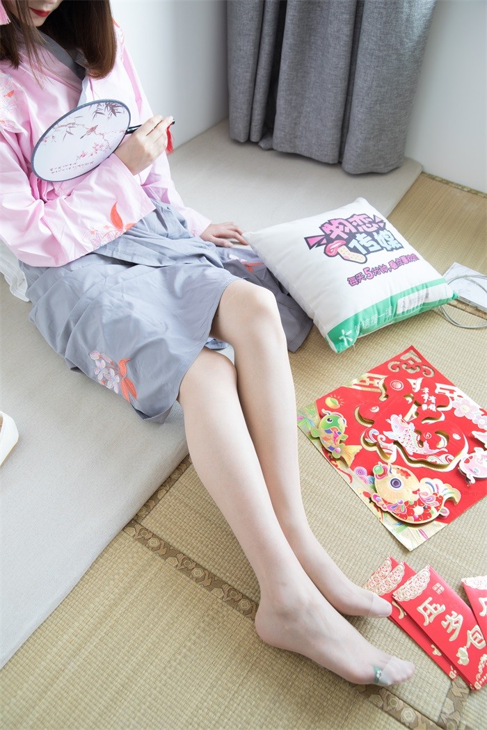 物恋传媒 No.109 猫耳-小众汉服与肉丝的巧妙搭配 [119P/1V/2.06GB]