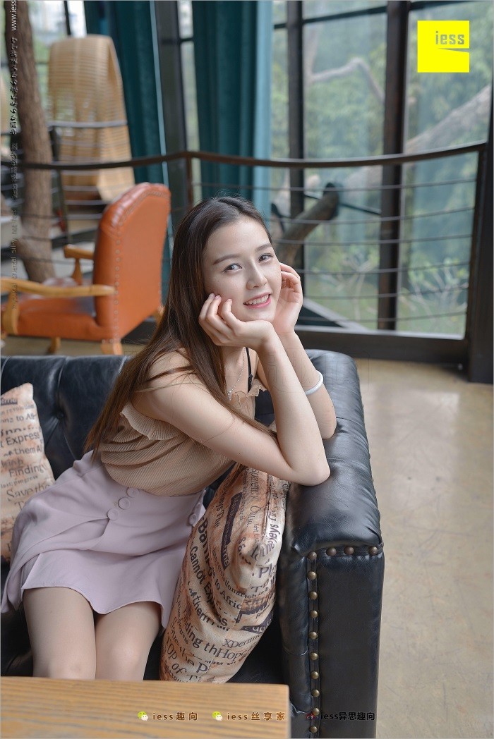 [IESS异思趣向] 2018.04.21 丝足便当220：《丝足亲善大使——九妹》九妹（苗族）[99P/169MB]