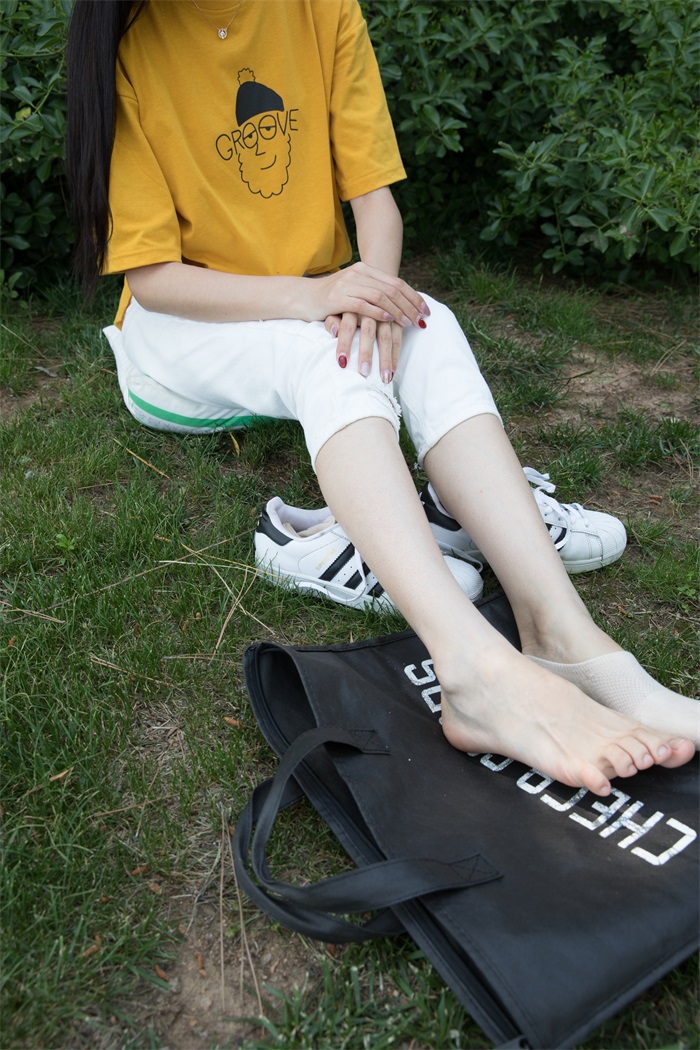 物恋传媒 No.152 苏镶-公园里的一抹清新 [174P/1V/4.81G]