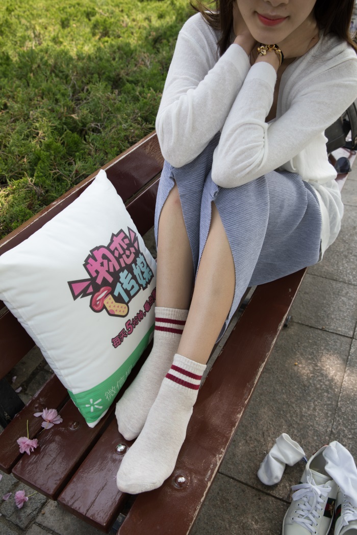 物恋传媒 No.147 柠檬-俏皮活泼的微笑精灵 [215P/1V/5.39G]