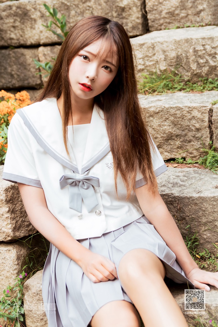 [YALAYI雅拉伊] 2019.11.25 No.471 越秀百褶裙少女 阿禾 [43P/439MB]