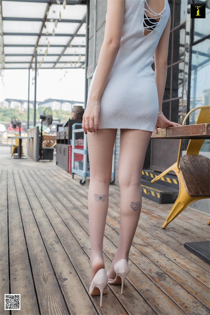 [IESS异思趣向] 2020.01.11 丝享家 656 可乐《灰丝下的可爱纹身》[89P/34.6MB]