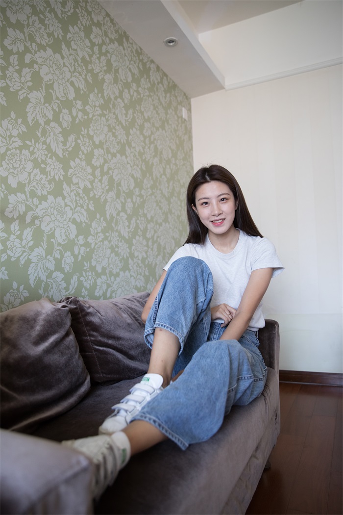 物恋传媒 No.200 柠檬-简单即是美 [276P/1V/7.05G]