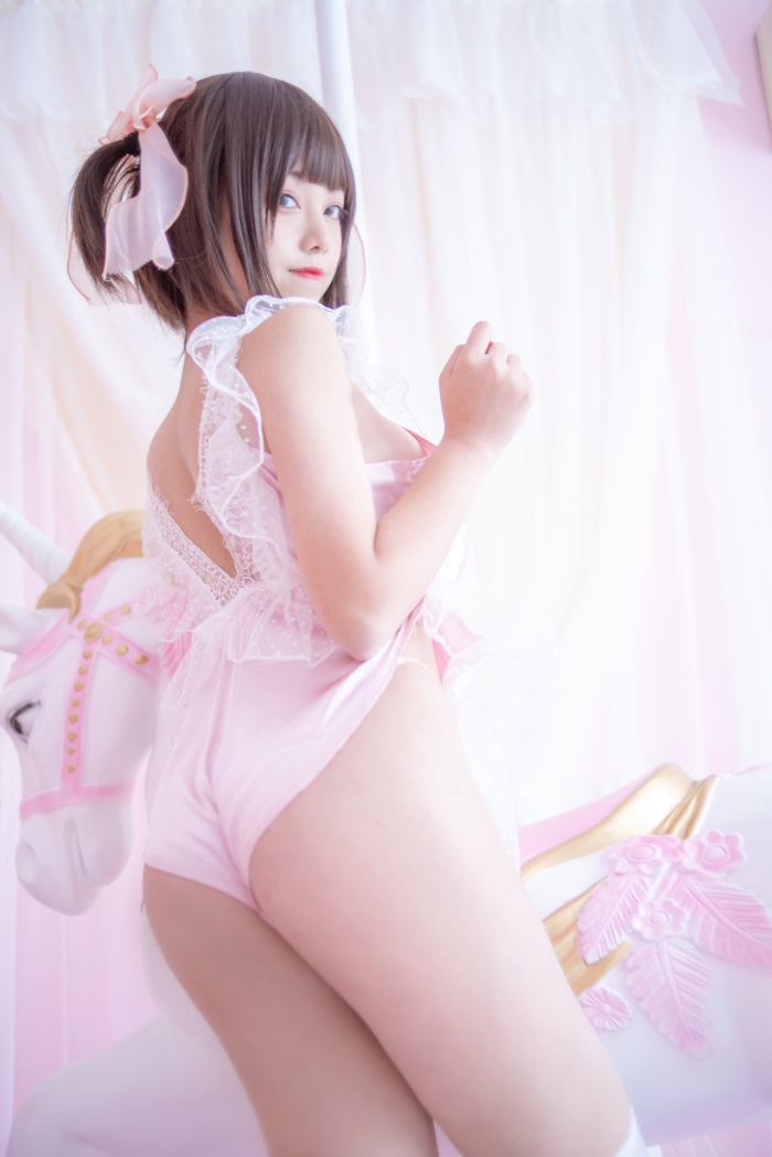 知名动漫博主@蜜汁猫裘 粉色私房 [14P/201MB]