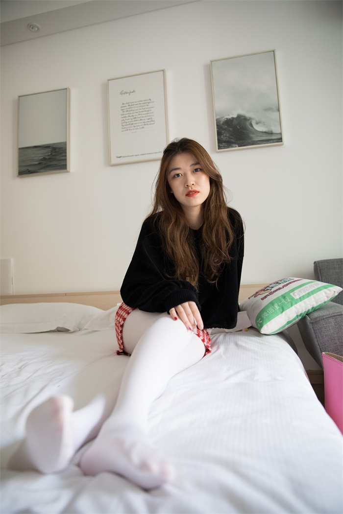 物恋传媒 No.233 佳琪-靓丽右手的年华 [186P/1V/5.82G]