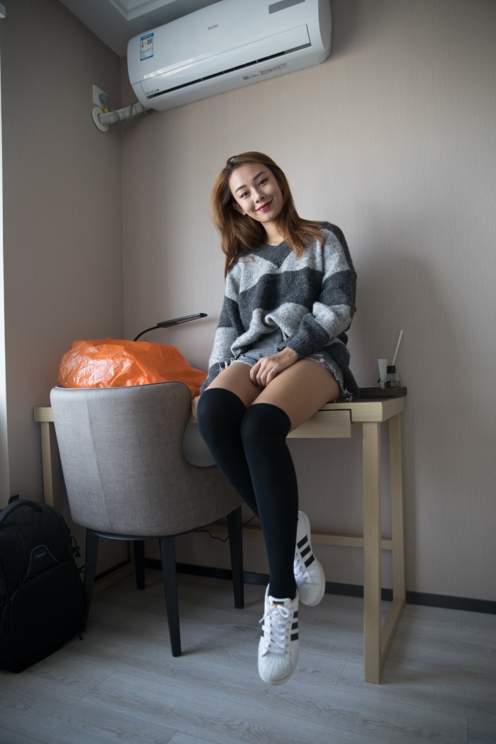 物恋传媒 No.238 岚岚-陪伴的美好 [183P/1V/4.63G]