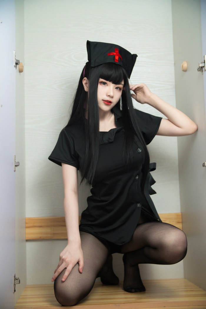 微博人气博主@起司块wii 黑暗护士 [67P/515MB]