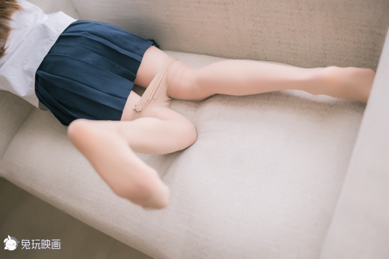 兔玩映画 VOL.025 JK小姐姐 [48P/336MB]