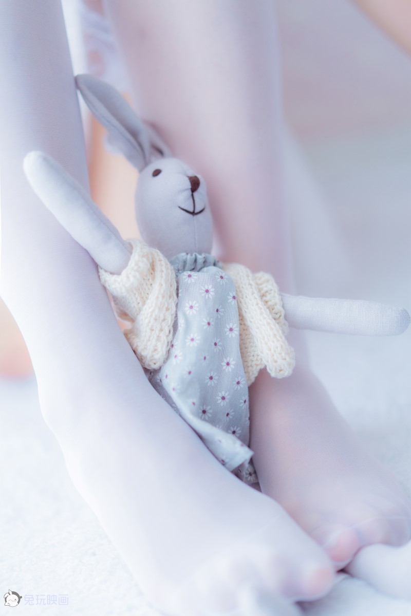 兔玩映画 VOL.012 娃娃和吊带睡衣 [50P/1.46GB]