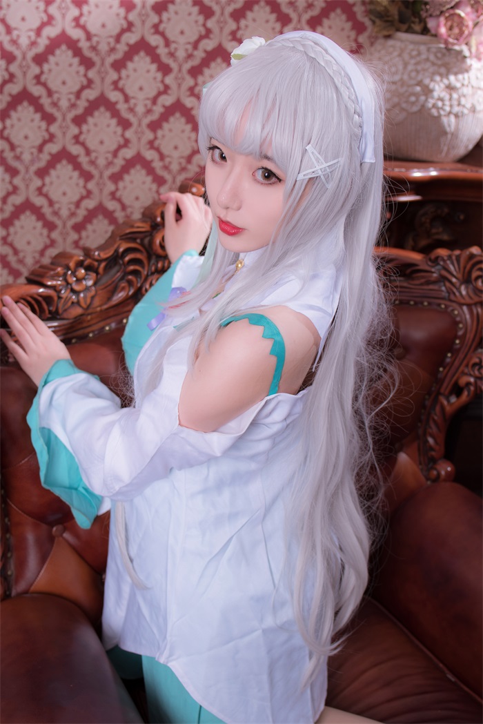 喵糖映画少女写真 VOL.052 白发小魔女[45P/954MB]