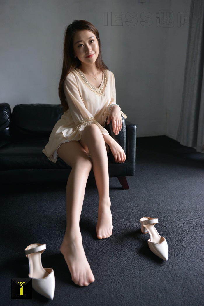 [IESS异思趣向] 普惠集 057-小捷 光影下的柔美（2）[79P/168MB]