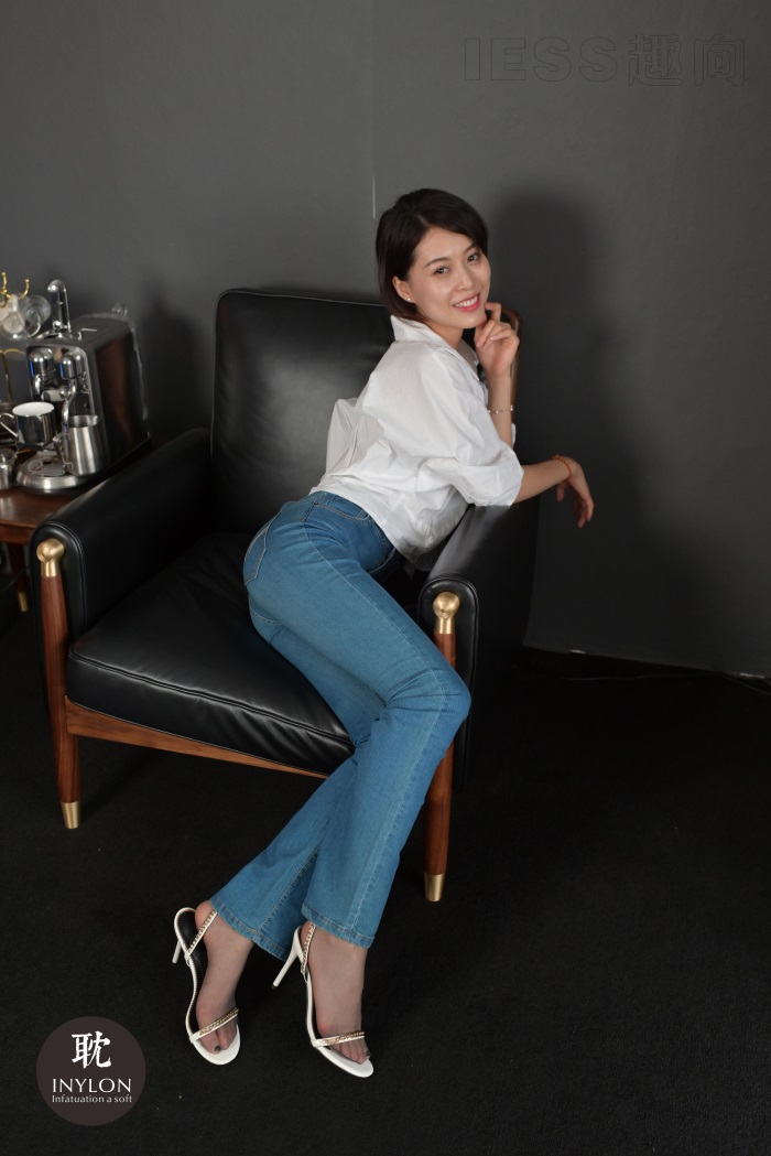 [IESS异思趣向] 普惠集 060-必杀技（增赏版）[53P/43.4MB]