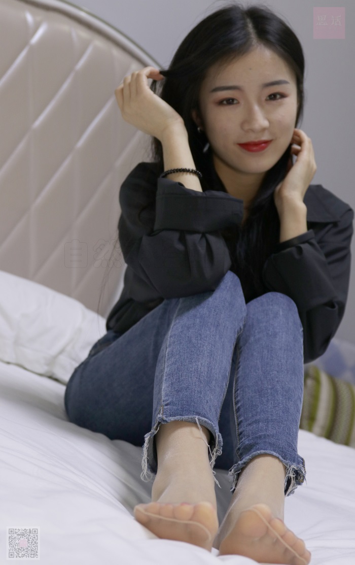 [SiHua思话] SH054 狐狸与裤里斯 小狐狸 [94P/2V/1.85G]