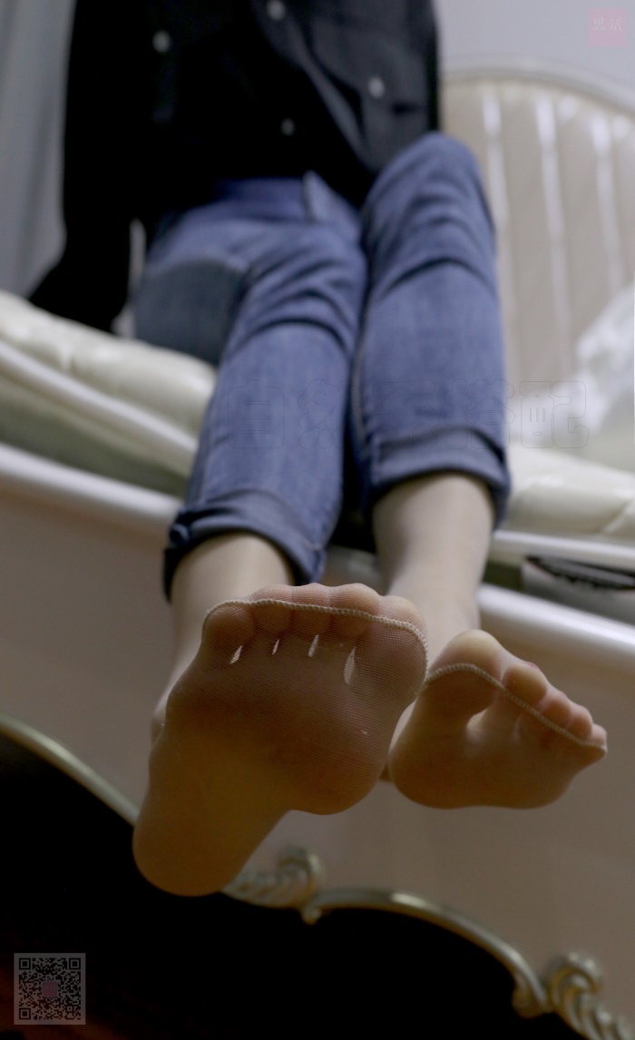 [SiHua思话] SH054 狐狸与裤里斯 小狐狸 [94P/2V/1.85G]