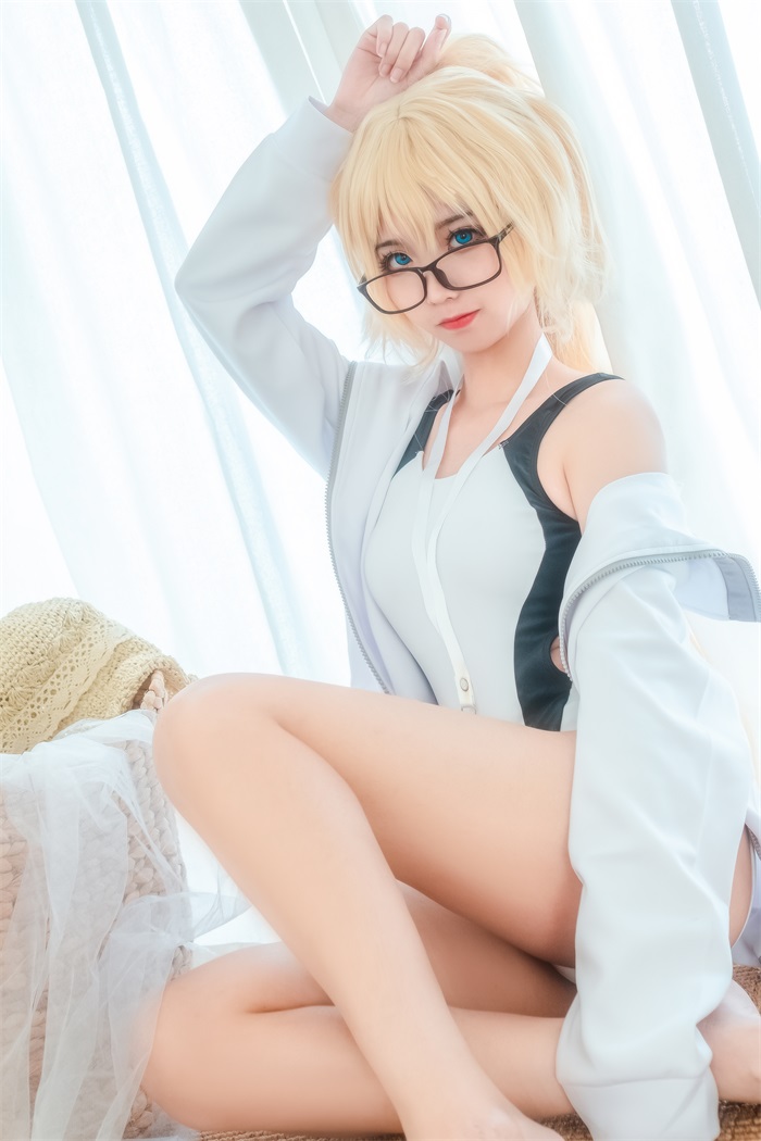 知名动漫博主@蠢沫沫 贞德 [40P/344MB]