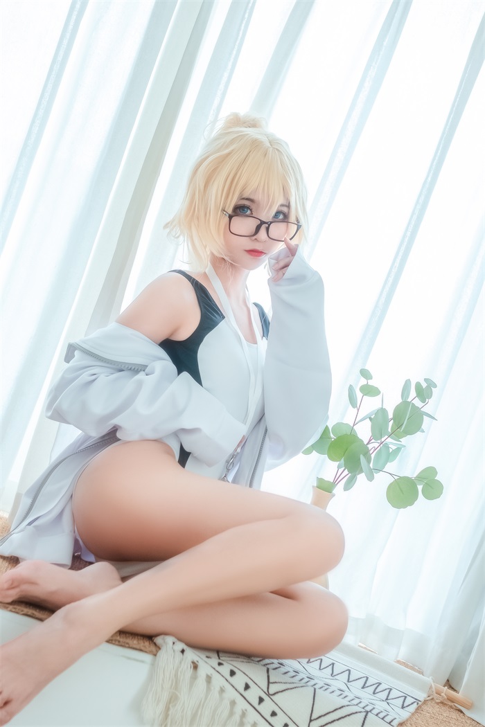 知名动漫博主@蠢沫沫 贞德 [40P/344MB]